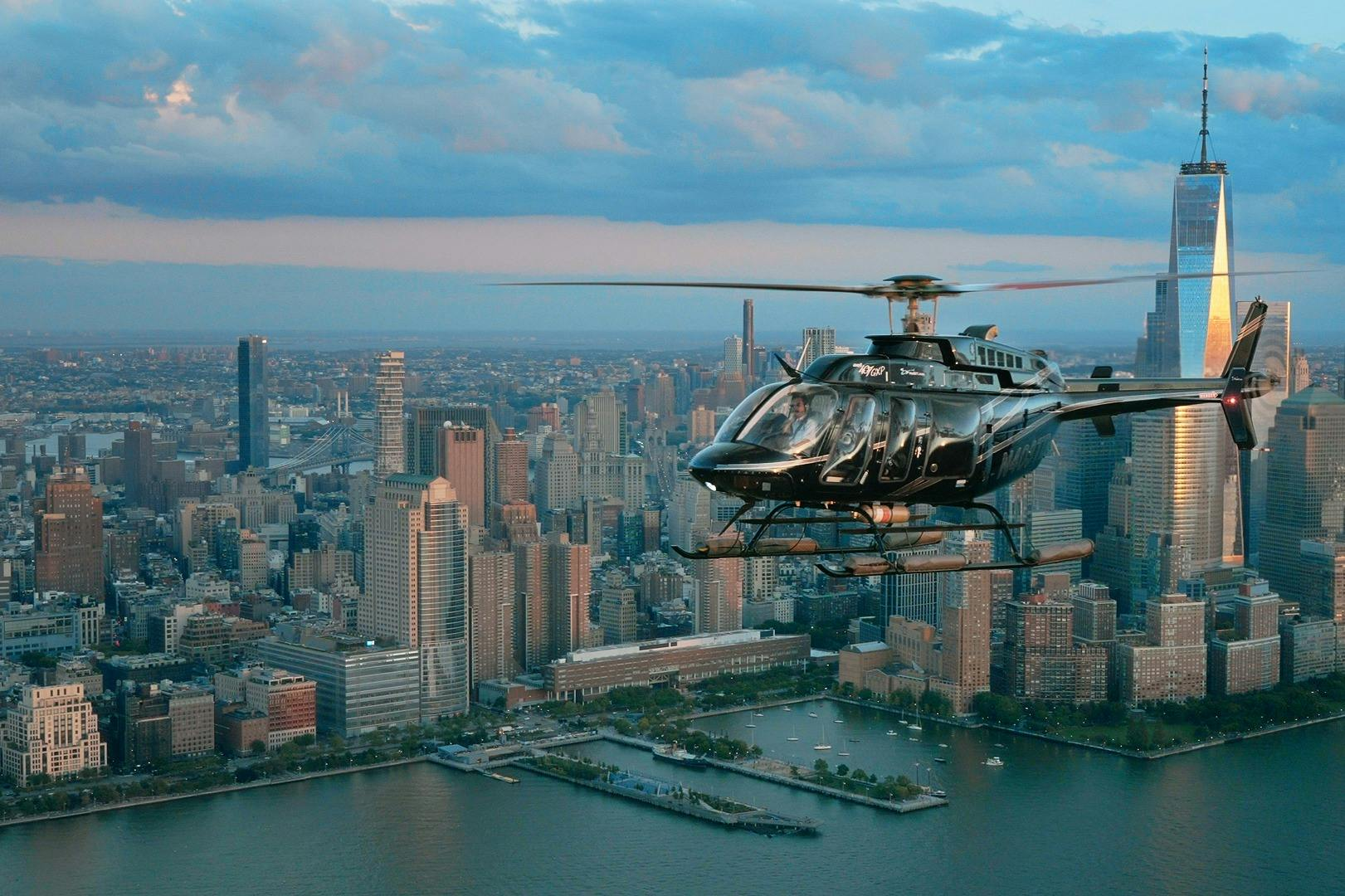 New York City: 15-Minute Helicopter Tour from Manhattan - Photo 1 of 6